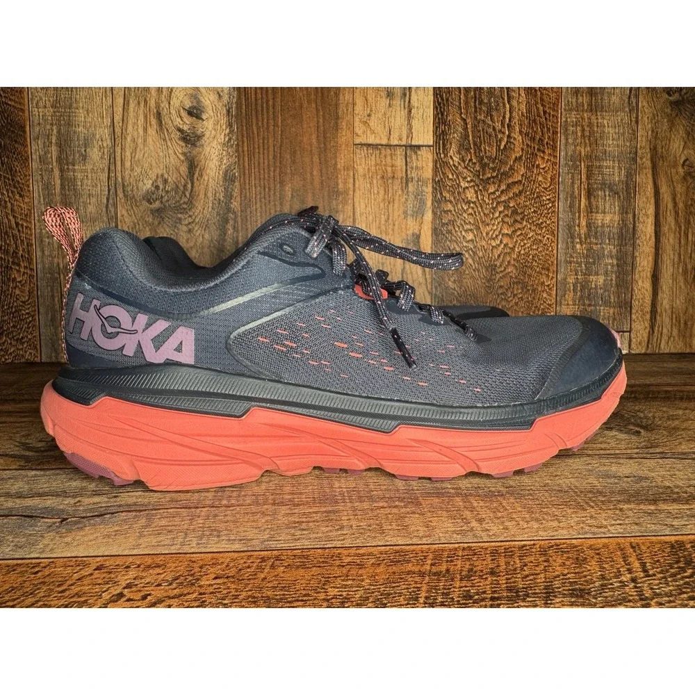 Hoka One One Challenger ATR 6‎ Women's Size 8 B Trail Running Shoes 1106512 EUC